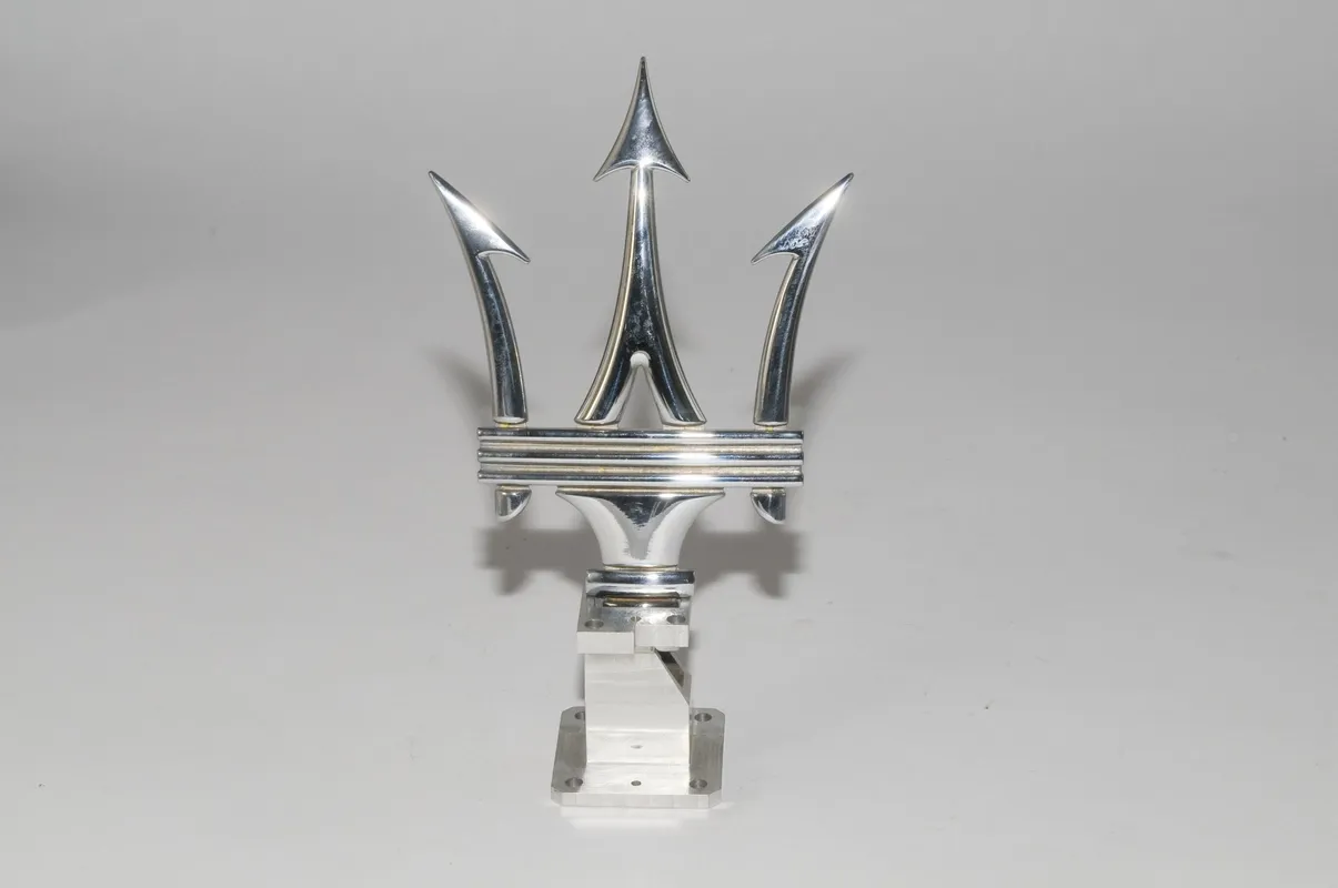 prodotto con centro lavoro cnc 