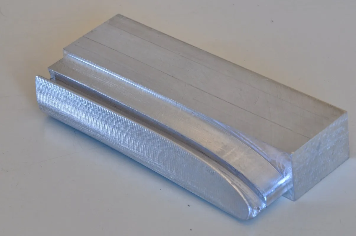 prodotto con centro lavoro cnc 